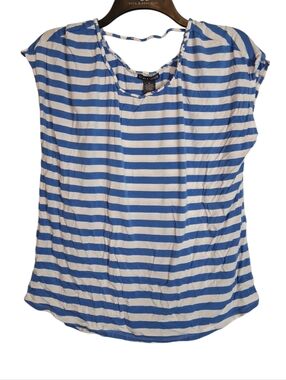 Chelsea & Theodore Blue White Striped  Short Sleeve Top - Medium